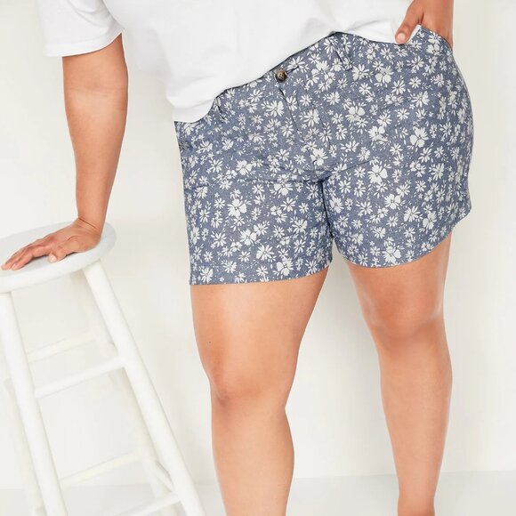 NWT Old Navy Women's High Rise Chambray Floral Everyday Short 10 - Picture 1 of 14